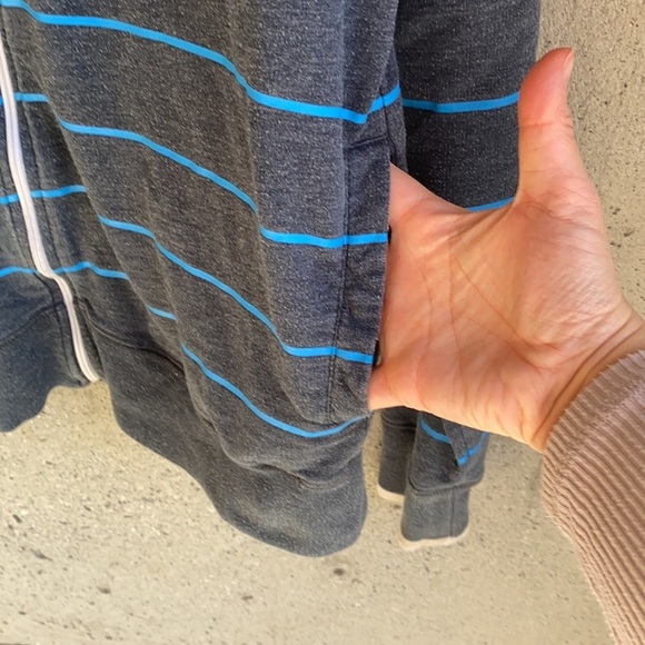 Billabong Blue Stripe Hoody - Picture 4 of 10